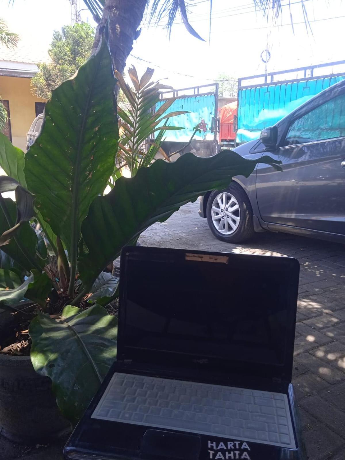 Kost Backpacker Hotel Sidoarjo Exterior photo